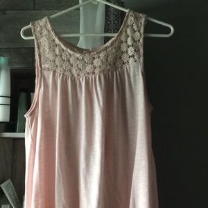 Gorgeous pink lace adjustable top! NWOT